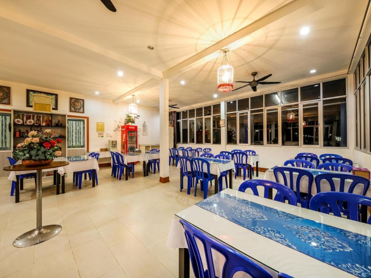 Oyo 44124 De Langkawi Resort And Convertion Centre Ayer Hangat Экстерьер фото